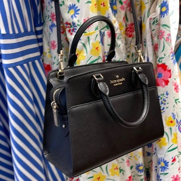 Kate Spade Madison Saffiano Leather Small Satchel
Black
NWT - Picture 8 of 16